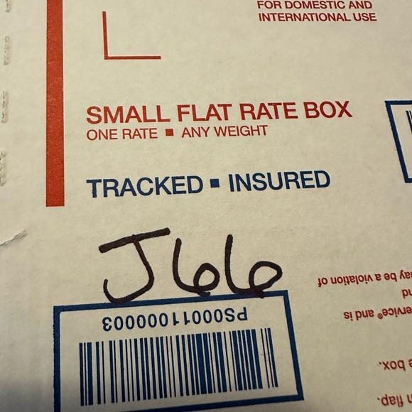 🧡10/$10 Fashion Jewelry Assorted Earrings and Bracelets 10 pieces - Picture 2 of 2